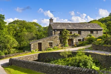 Dales and Shires - Yorkshire Estate Agents - Harrogate - York - Leeds - Farm House 1