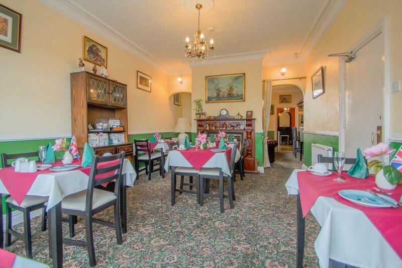 Guest House + Holiday/Owner Annexe – Flamborough Road, Bridlington – photo 15 of 29
