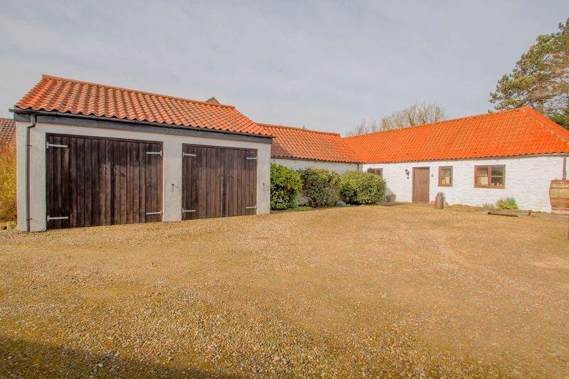 House + Land + Stables + Holiday Lets – Main Street, Seamer – photo 10 of 35