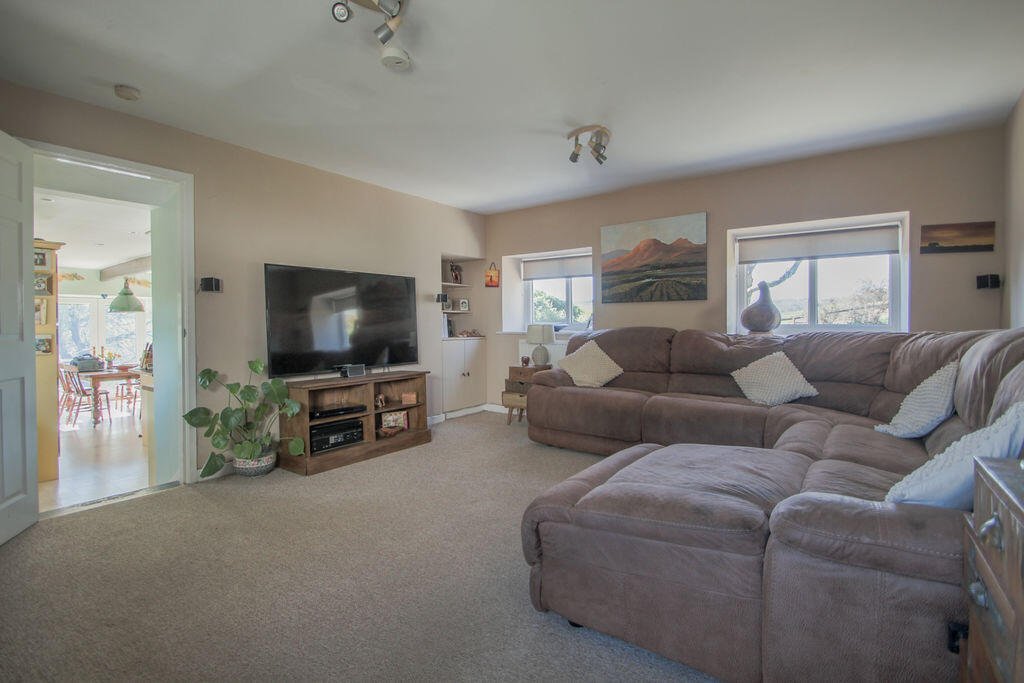 House+Land (4 acres), Briestfield, WF12 – photo 18 of 40