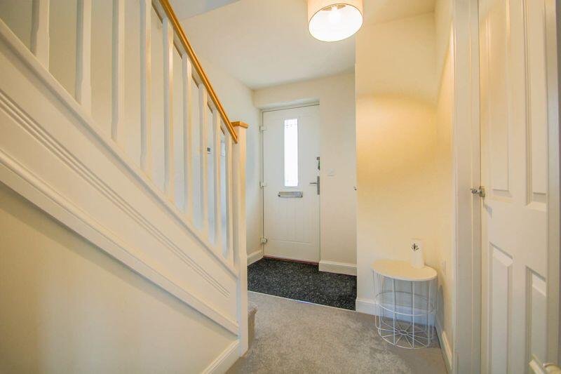 Paddock Rise, East Ardsley – photo 11 of 14