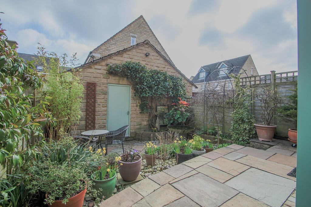 Plover Road, Lindley – photo 26 of 26