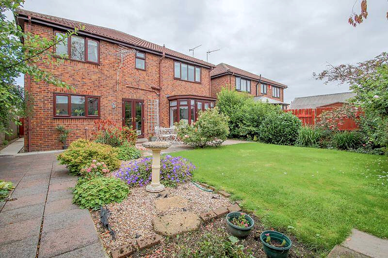 Station Road, Hutton Cranswick – photo 10 of 28