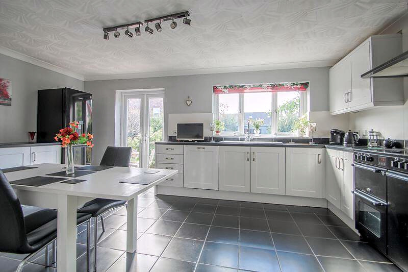 Station Road, Hutton Cranswick – photo 15 of 28